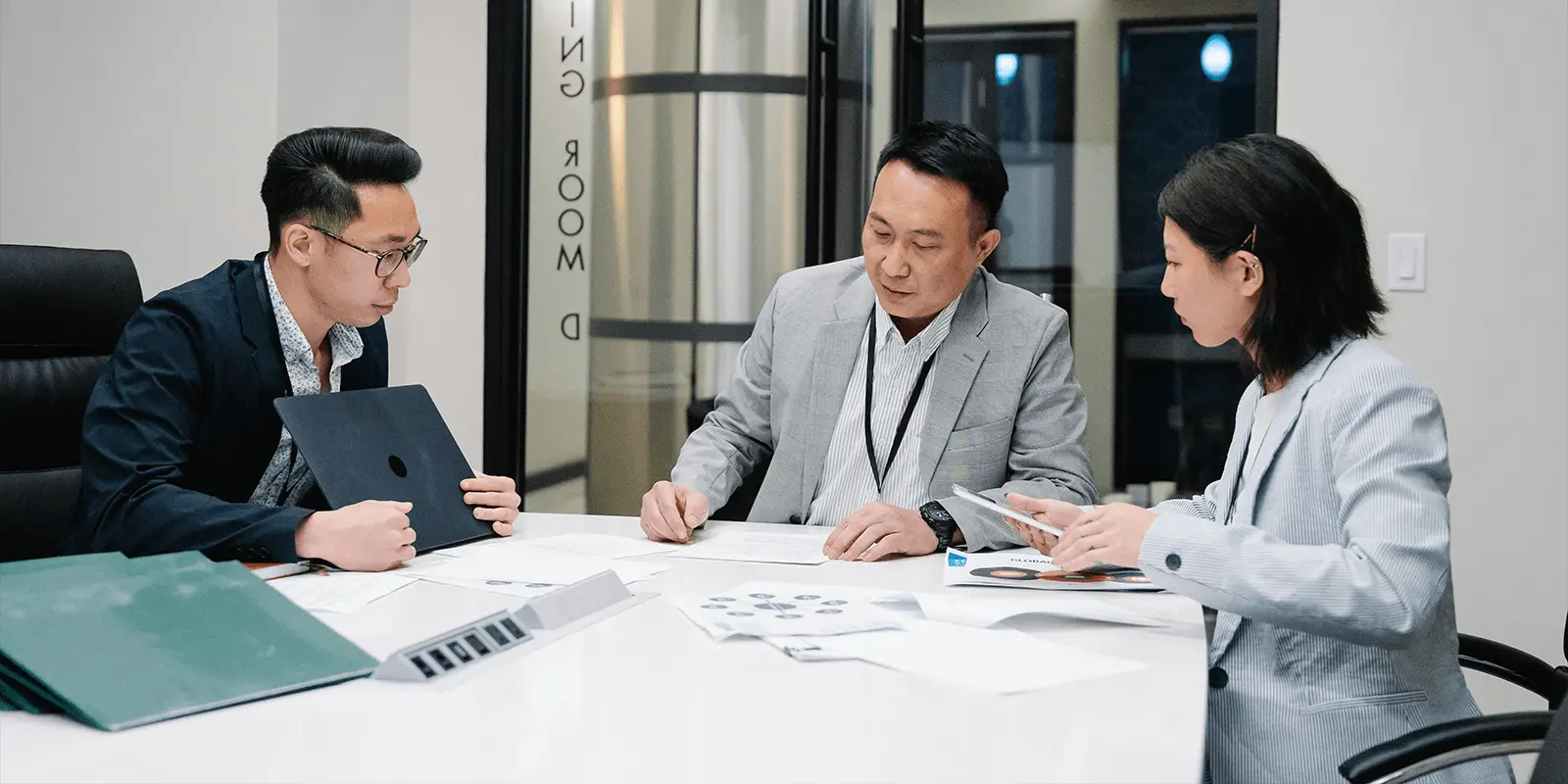 How Lease Negotiation Impacts Office Space Rental Decisions