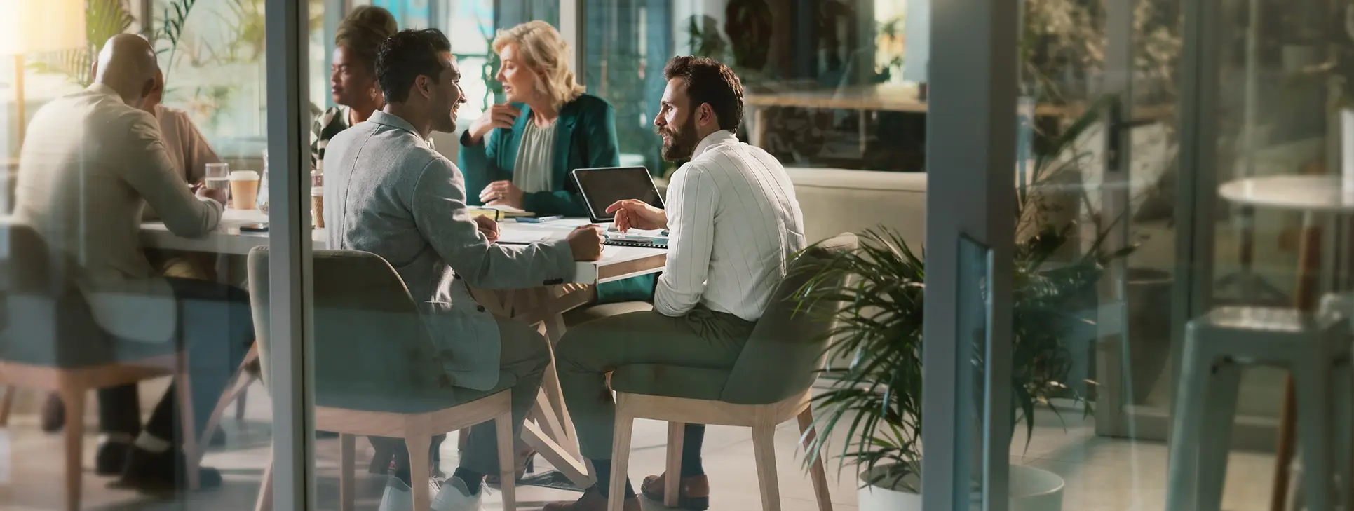 Renting a Conference Room in Singapore: Essential Technology and Facilities to Look for